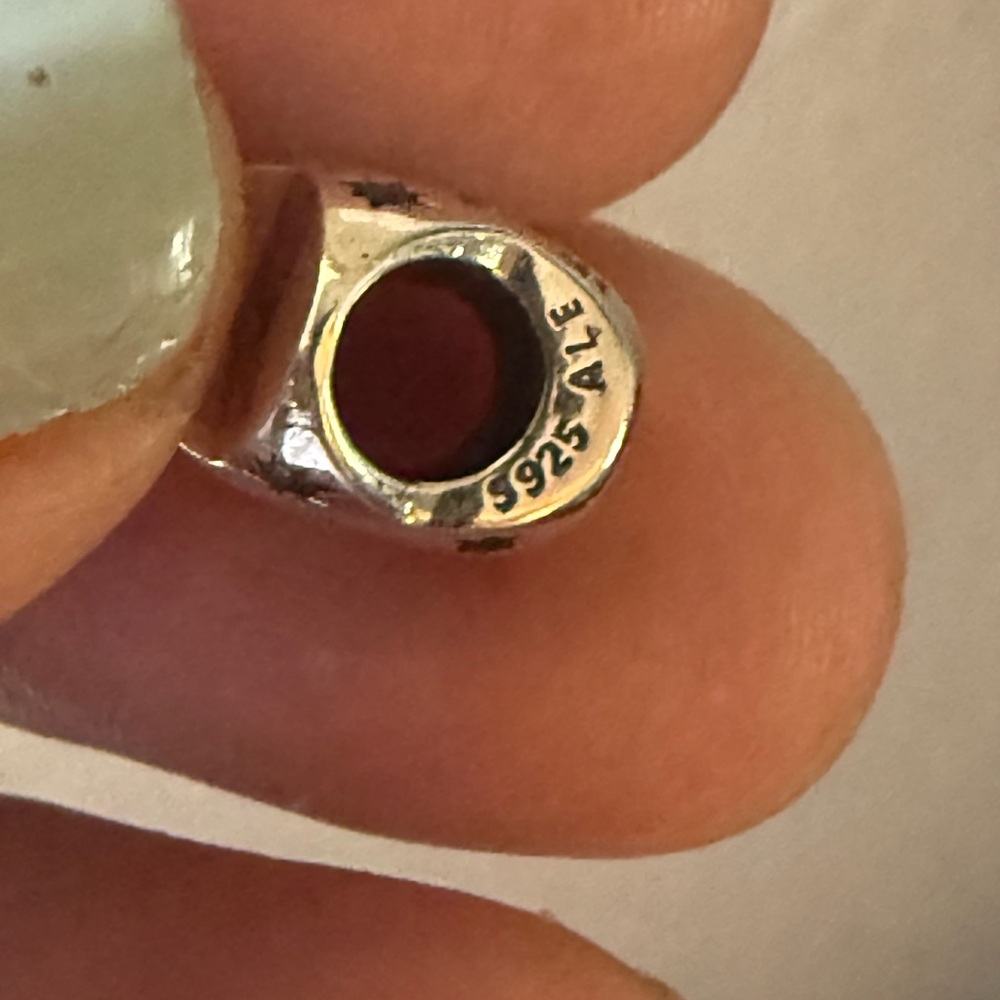 Silver Star-Patterned Women's Ring - image 8